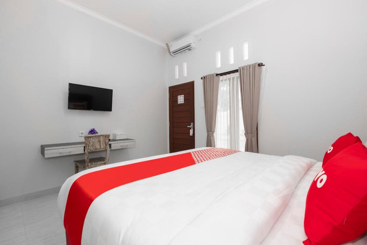 Oyo 3716 Dijobi Hotel Sempidi Ngoại thất bức ảnh